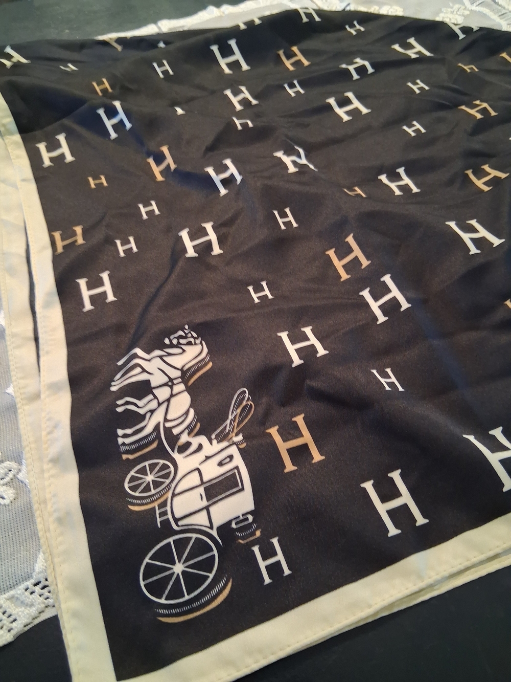 Large Black and Cream Scarf